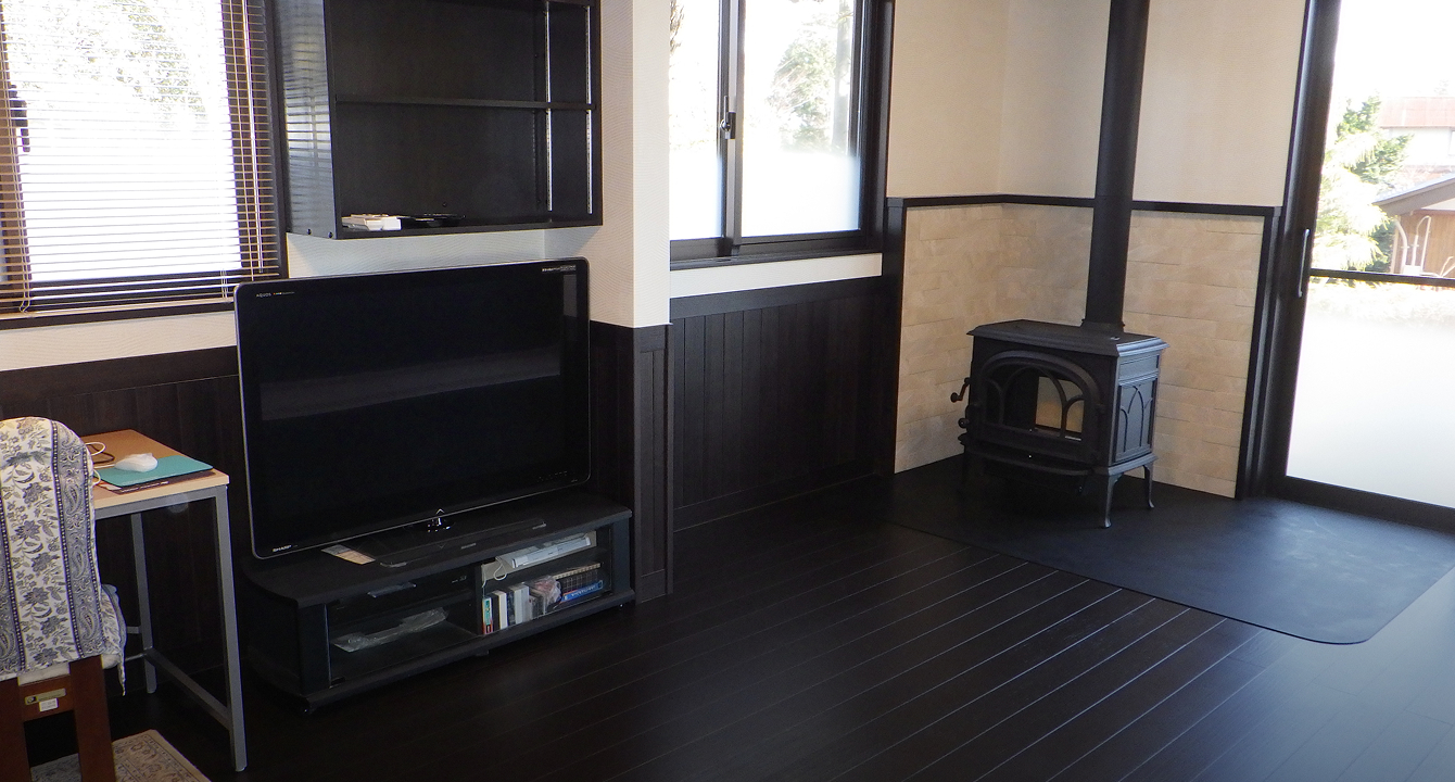 リビングに暖炉を設置