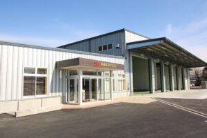 営業所兼整備工場